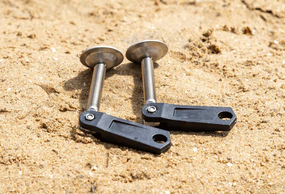 Mounting Screw